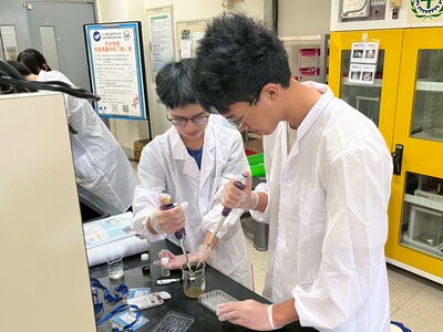 圖片說明